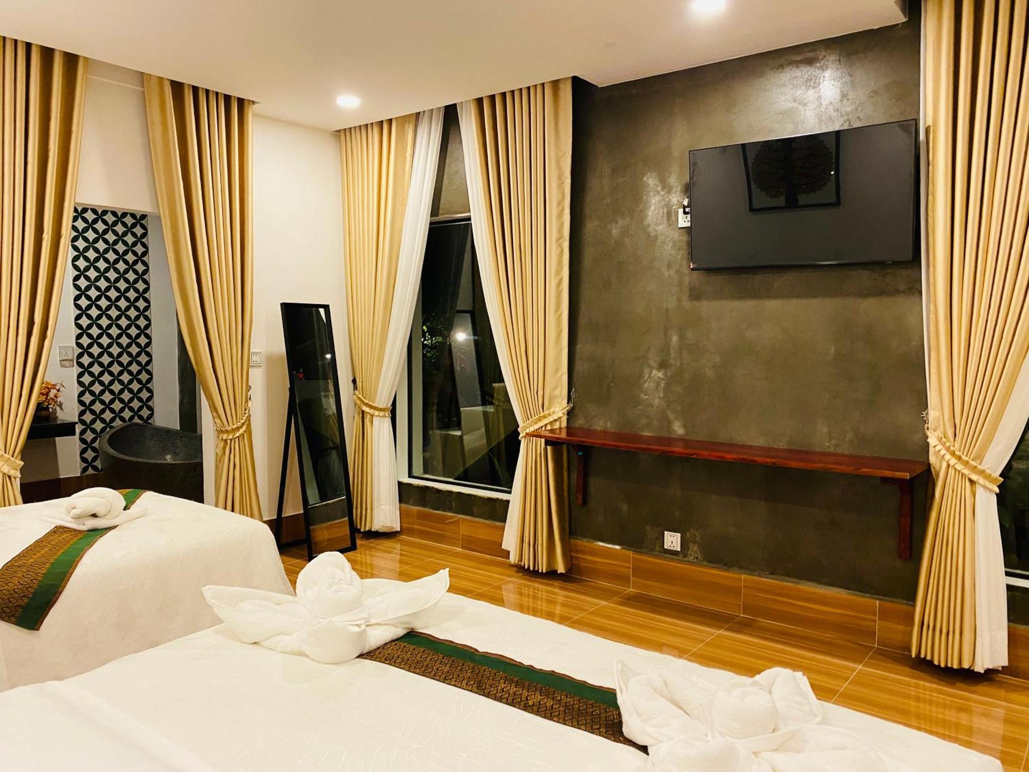 Moloppor Villa Battambang Exterior foto
