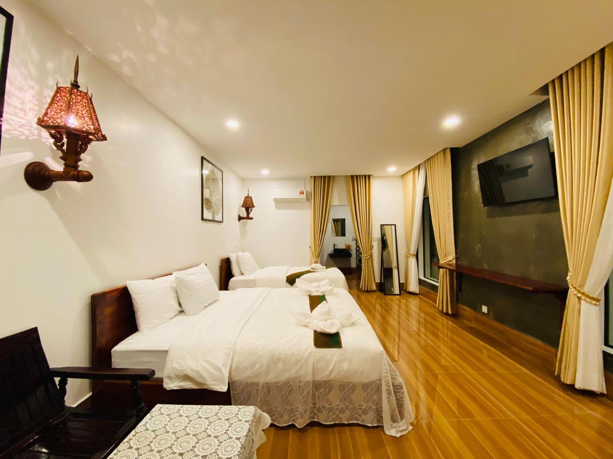 Moloppor Villa Battambang Exterior foto