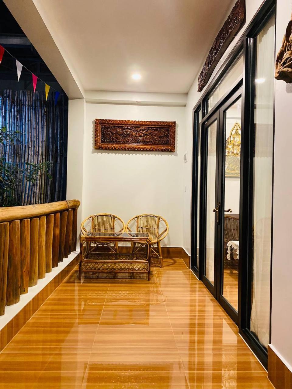 Moloppor Villa Battambang Exterior foto
