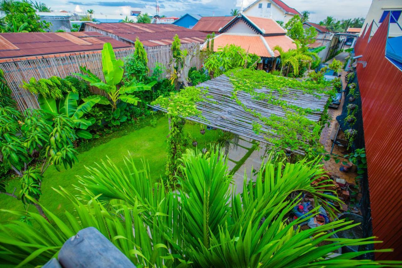 Moloppor Villa Battambang Exterior foto