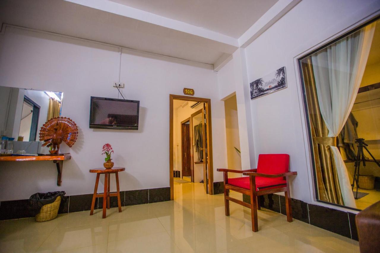 Moloppor Villa Battambang Exterior foto