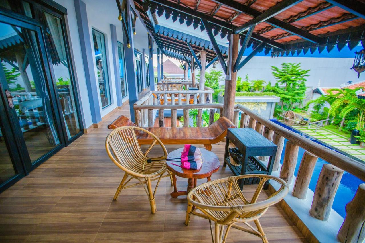 Moloppor Villa Battambang Exterior foto